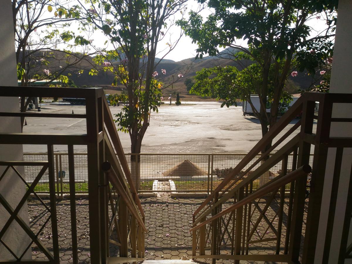 Hotel Pinheiros Chonim de Baixo Εξωτερικό φωτογραφία